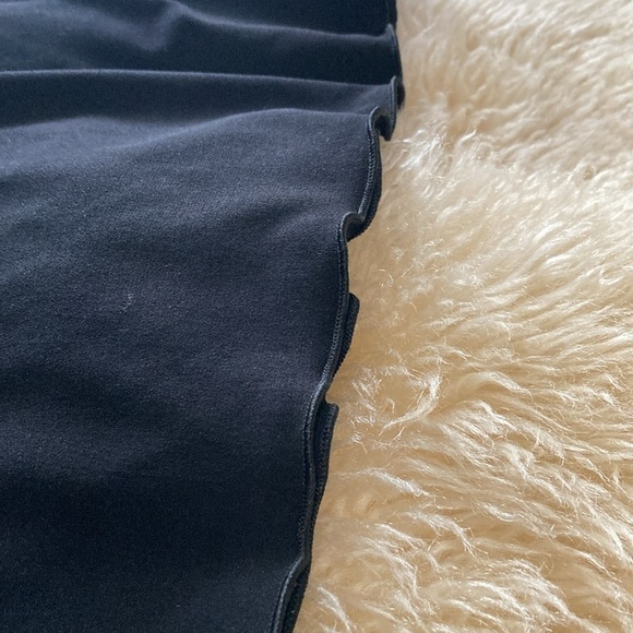 Black pull on skirt size S - Picture 2 of 5